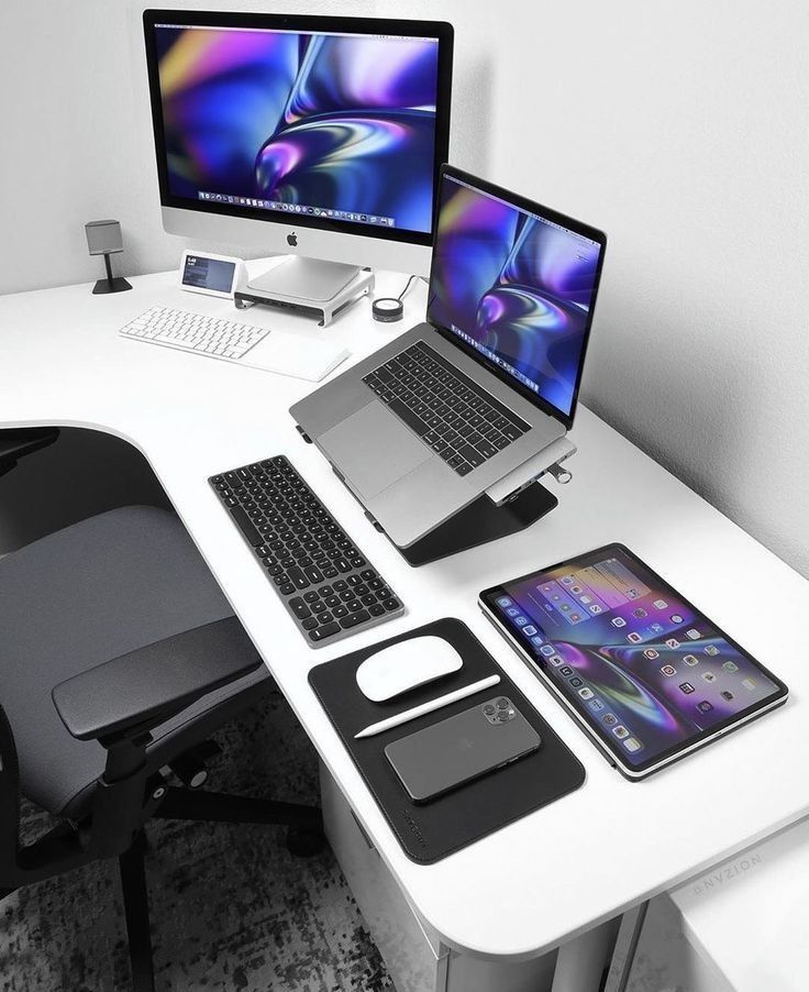 Office & Desk Setup